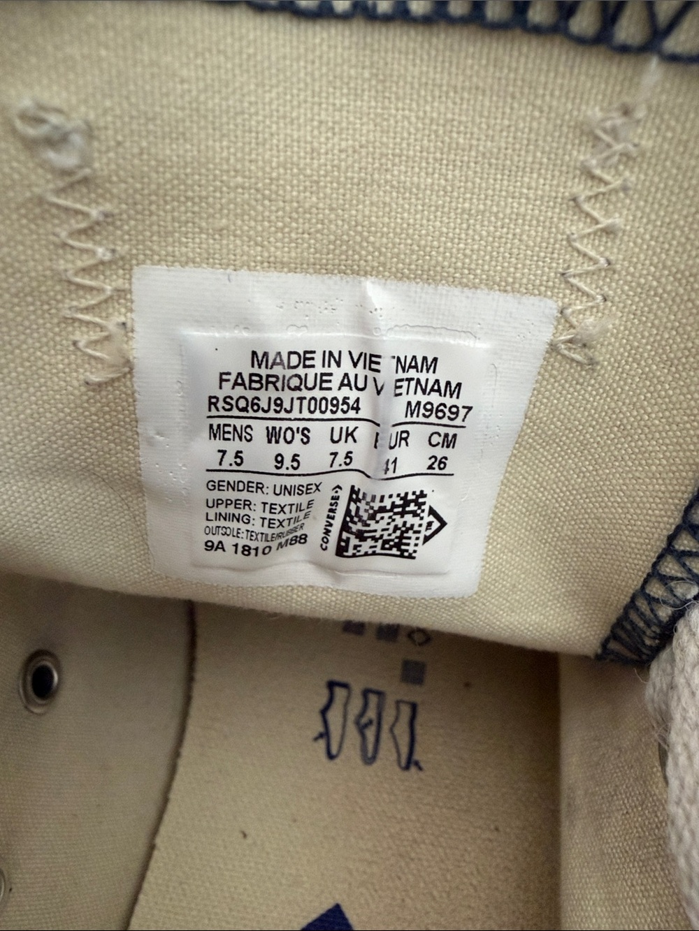 Converse All Star Sneakers Mismatched Pair (Black & Blue) Men's 7.5 Women's 9.5 - Picture 4 of 9